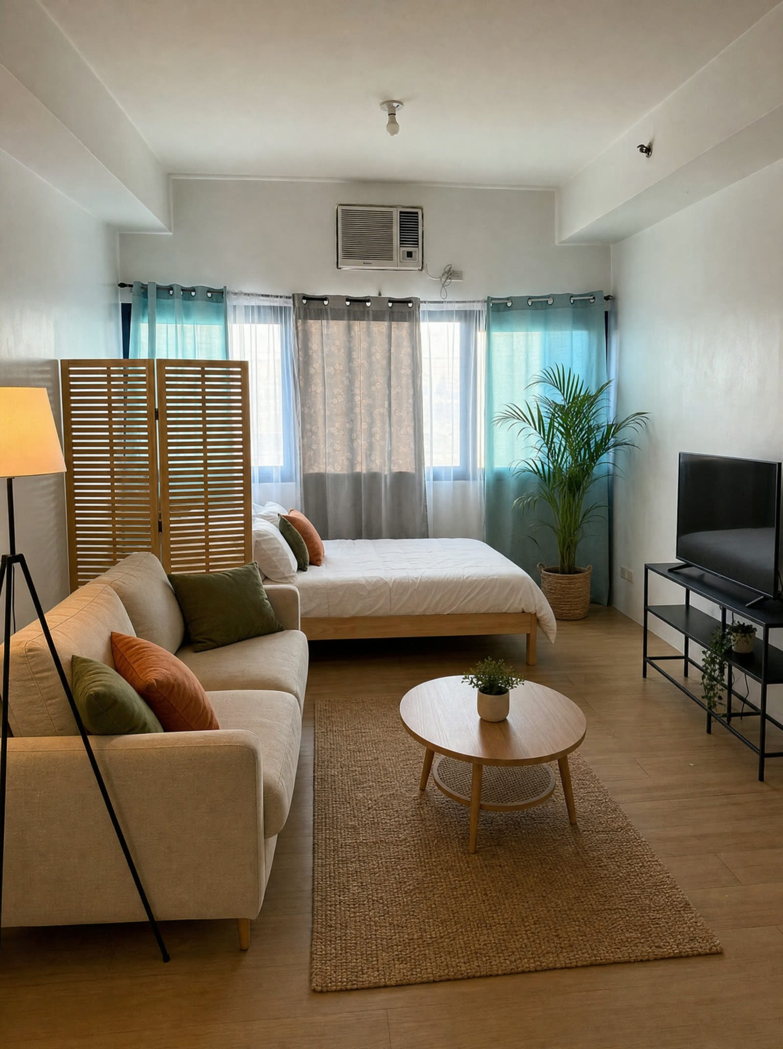 Main room · lounge and sleeping zone, after